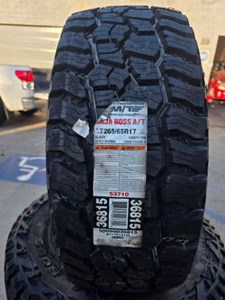 MICKEY THOMPSON Baja AT new  tires 265.65.17