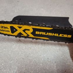 Cordless chainsaw