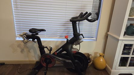 Peloton Bike