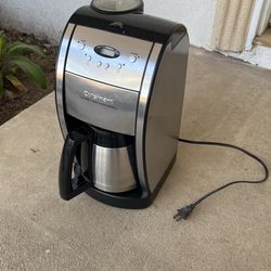 Automatic Coffee Brewer With Grinder