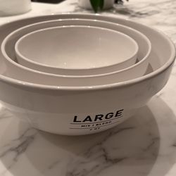 West Elm Set of 3 ceramic nesting bowls - NO LONGER SOLD IN STORES!