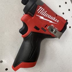 Milwaukee New 1/4” Impact Fuel M12