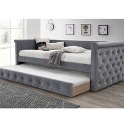 Light Grey Velvet Day Bed With Trundle Button Tufted Firm Price $299 Brand New In Box
