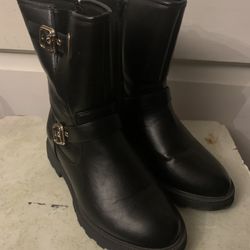 ShoeDazzle Demi Buckle Bootie Womens Black 