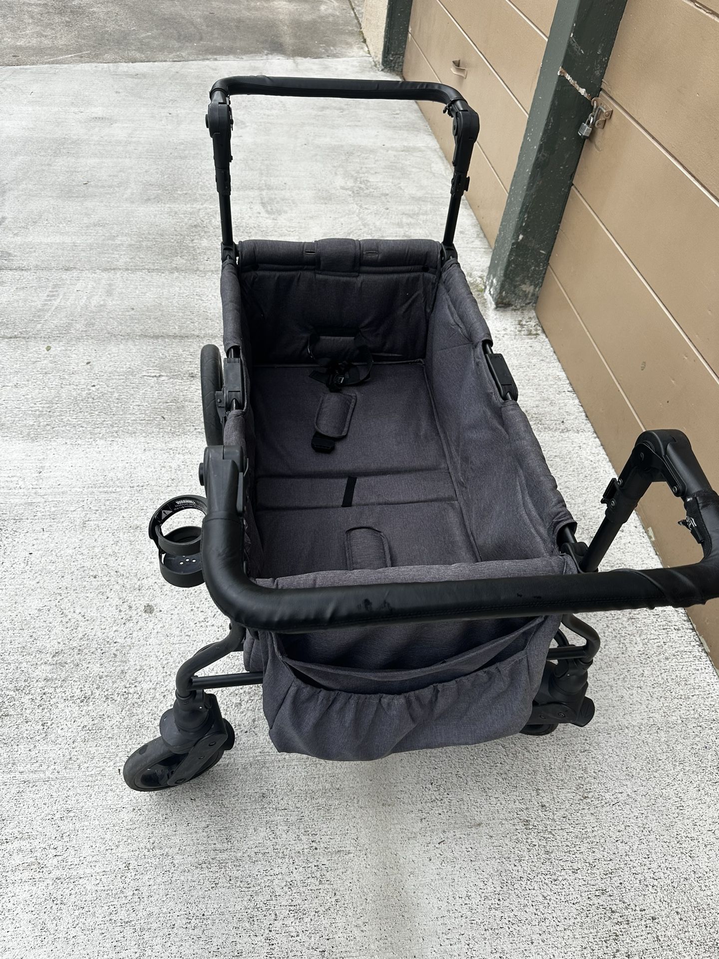 Jeep Stroller Wagon for Sale in Garden Grove, CA OfferUp