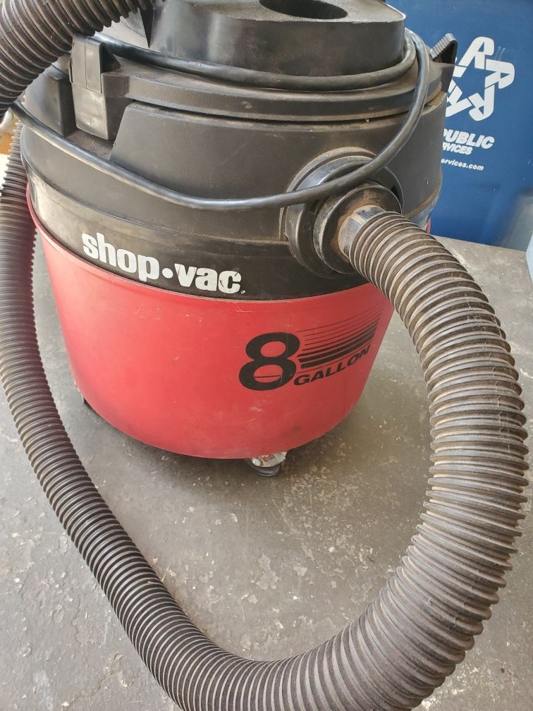 8 gallon shop vac