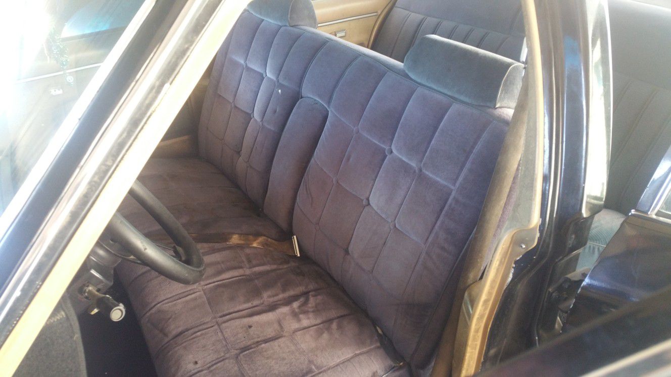 Gucci Car Seat Covers for Sale in Mesa, AZ - OfferUp