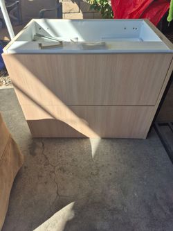 Bathroom  cabinet