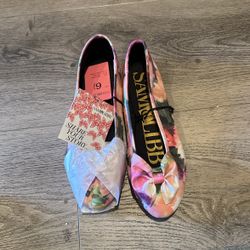 Women’s Flats, Size 6.5, New