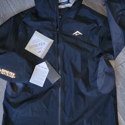 Nike Gore-tex Jacket Authentic Brand New