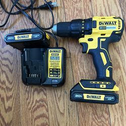 Drill dewalt