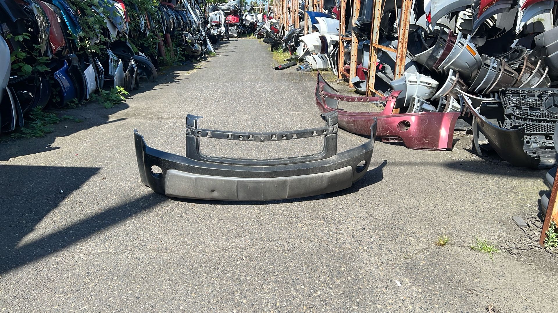 2005 To 2006 Chevrolet Equinox Front Bumper GM1000 726