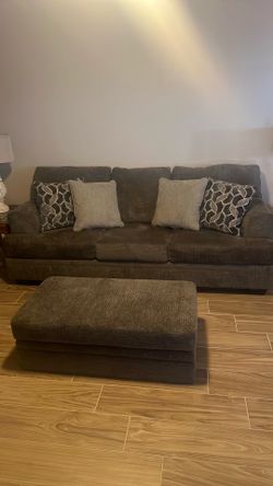 Stonemeade sofa, loveseat, and ottoman