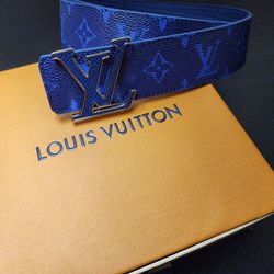 Louis Vuitton Monogram Reversible Belt BLUE for Sale in Hialeah Gardens, FL  - OfferUp