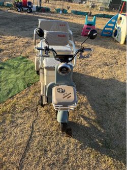 Mini golf cart