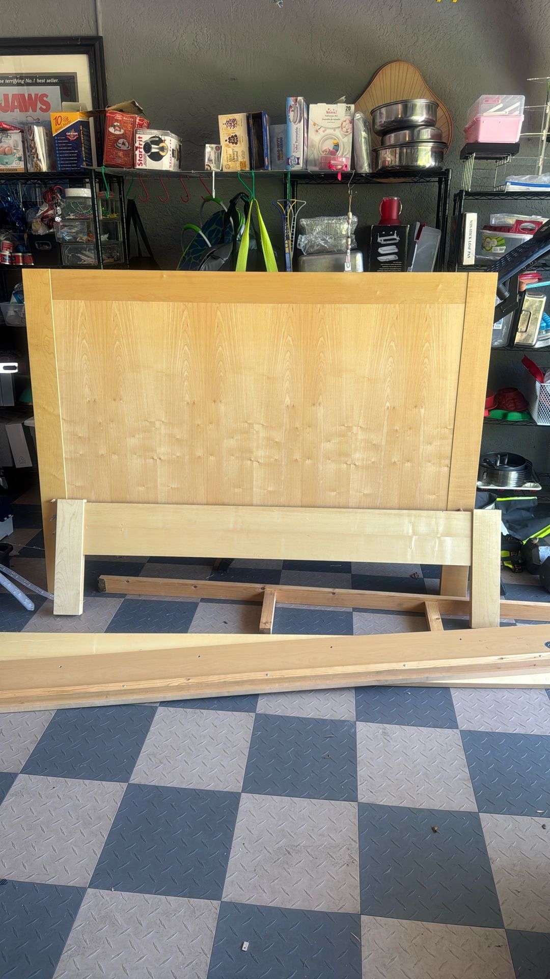 Queen Size Headboard And Footboard With Side Rails