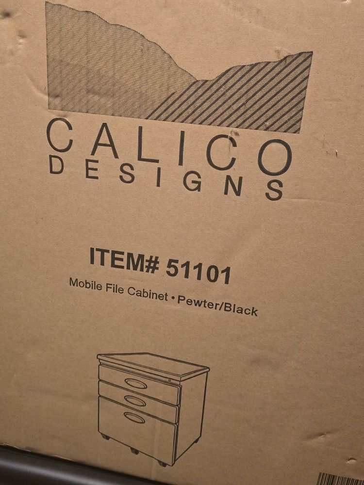 Mobile File Cabinet W/Lock