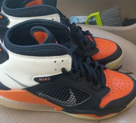 Nike Jordan Mars 270 "Shattered Backboard"