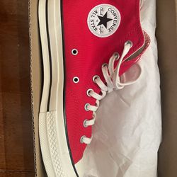 BRAND NEW red converse US 8.5
