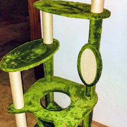 3 Level Cat Tree With Scratching Post Features