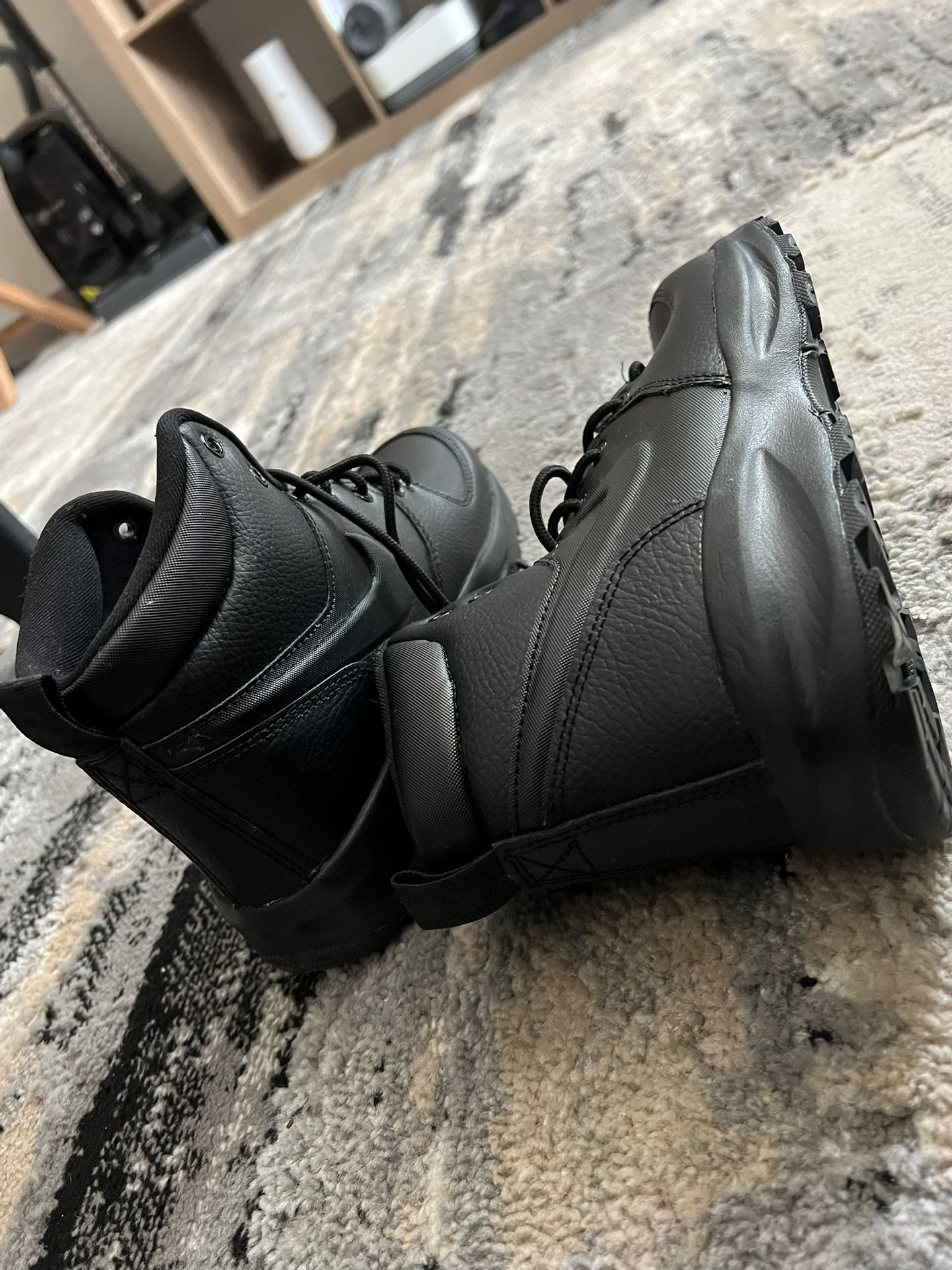 Nike Manoa Leather Black
