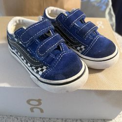  Vans Baby Shoes Size 6 