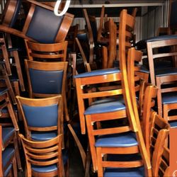 Chairs!!! Approx 150! Wedding? Reunion? Event? 