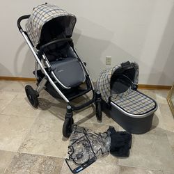 Uppababy Vista Stroller With Bassinet  Comes With rain cover and bug net