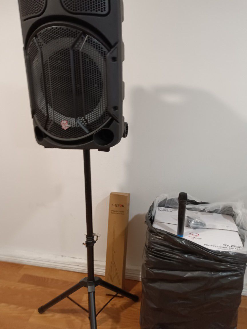 Speaker 15 Inch $140. New
