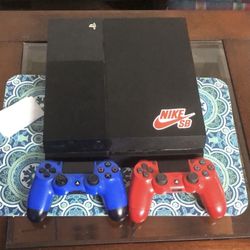 PS4 With Two Controller 
