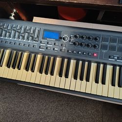 Novation Impulse 49 key