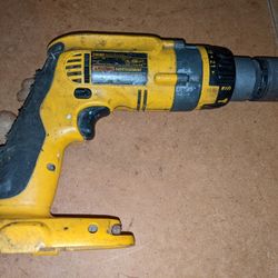 DeWalt Hammer Drill - DC989 WORKS GREAT, tool only