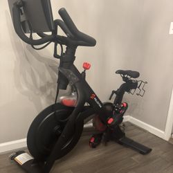 Peloton Bike For Sale 