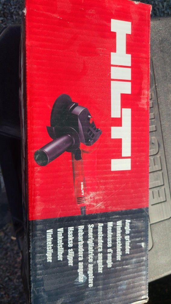 Hilti AG 450-7s  4 1/2" Grinder Brand New In Box