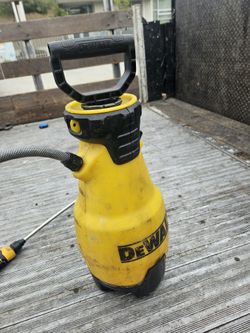 Dewalt And ik Multi Pro 9 Sprayers