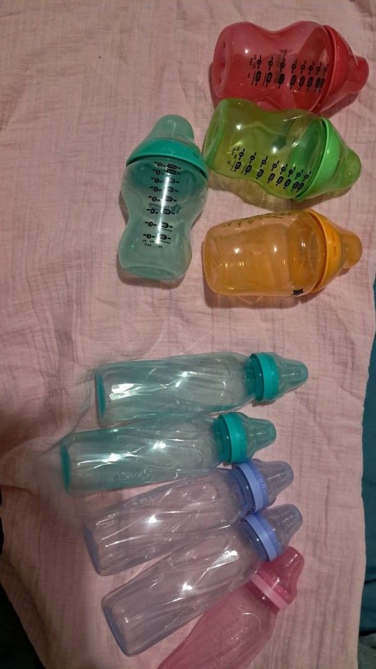 Tommee Tippee And Evenflo Bottles