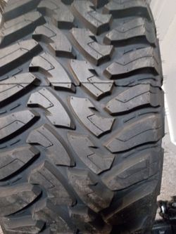 BRAND NEW 35x12.50R20 Truck Tire – Single Tire
