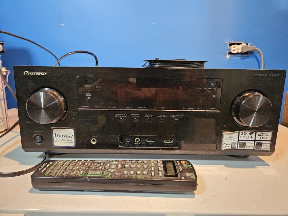 Pioneer AV Receiver VSX - 1122
