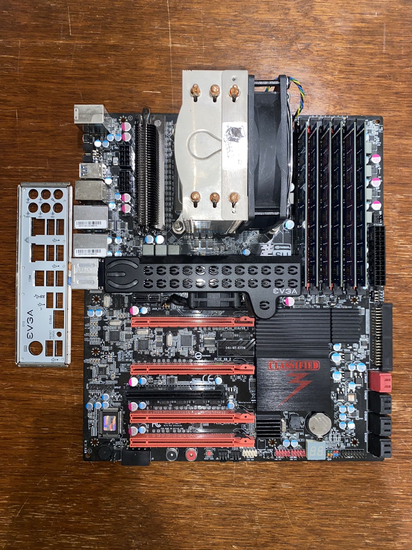 EVGA X58 CLASSIFIED SLI LGA 1366 MOTHERBOARD