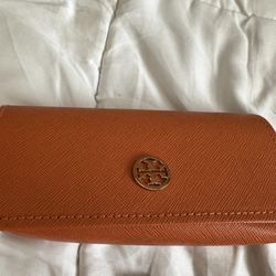 Tory Burch Sunglasses Case With Bag