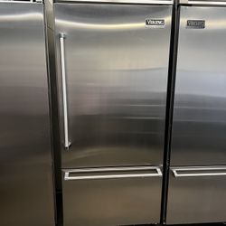 Viking 36”Wide 5Series Built In Stainless Steel Bottom Freezer 
