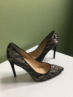 Black and cream lace size 8