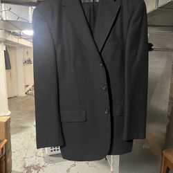 Mens Blue Suit Worn Once Freshly Dry Cleaned.
