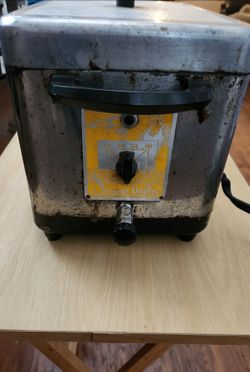 VINTAGE SOUTHERN DEEP FRYER