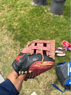 Easton baseball glove