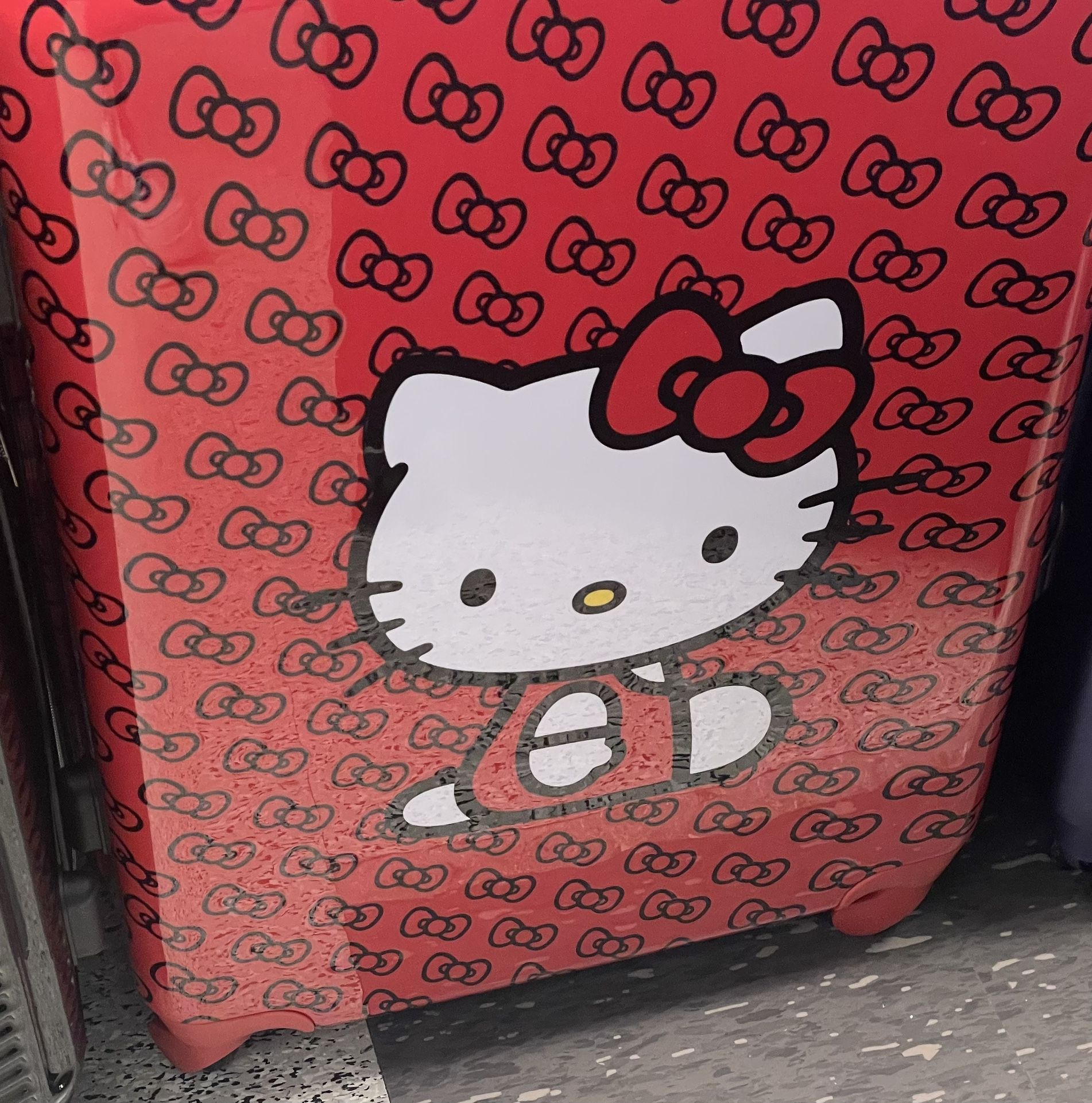Hello Kitty Luggage