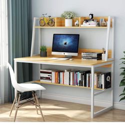 Desk w/ Optional Hutch/Shelves 