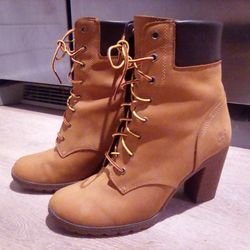 Timberland Earthkeeper Women's Boots.