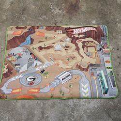 Brand New Hot Wheels Play Mat 47 X 34 Mint