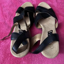 Clark’s Wedged Sandals 